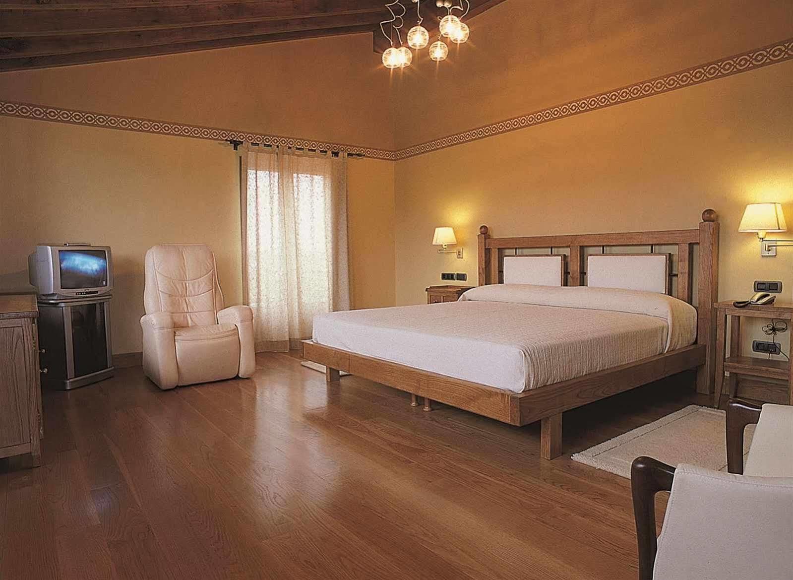 Hotel Don Silvio Colombres Exteriér fotografie