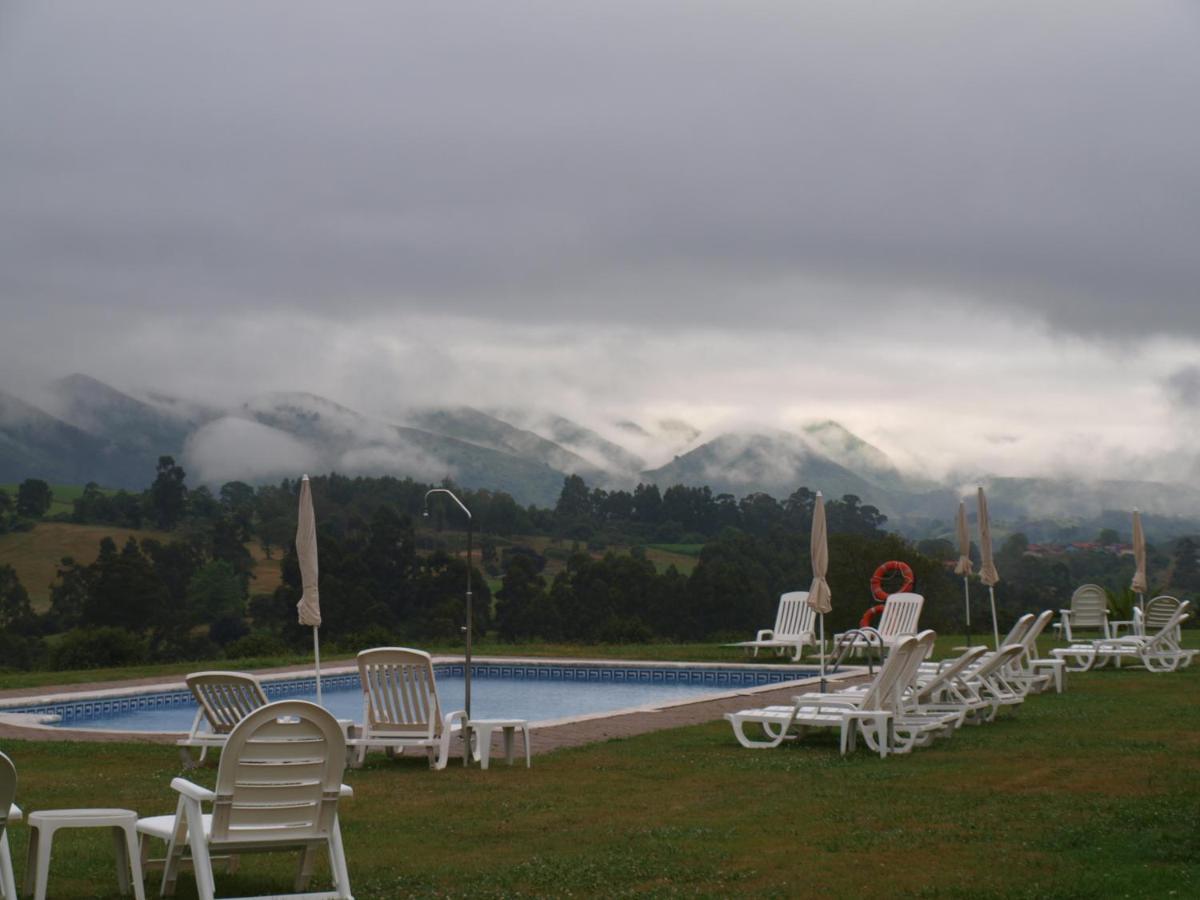 Hotel Don Silvio Colombres Exteriér fotografie